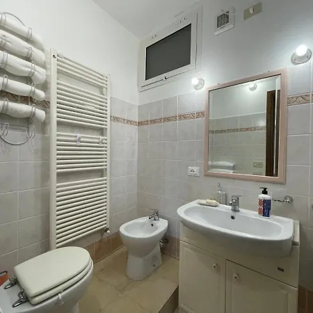 Apartament Apartment Casa Dei Fiori By Interhome *
