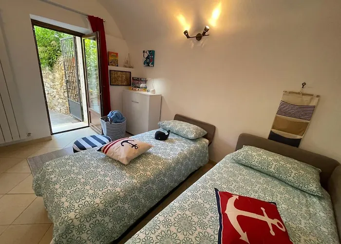 Casa Dei Fiori By Interhome Lingueglietta