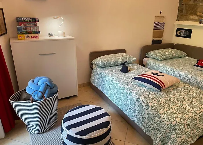 Casa Dei Fiori By Interhome Apartamento